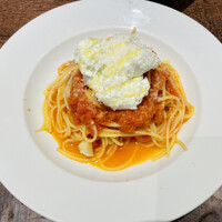 Focacceria la Brianza - 甘いトマトとモッツアレラのパスタ