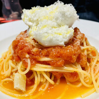 Focacceria la Brianza - 甘いトマトとモッツアレラのパスタ