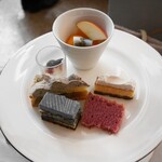 カフェアロンジ - 