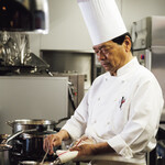 Furansuya - 藤原グランシェフ：瀬戸内の素晴らしい素材を活かした料理をご堪能ください