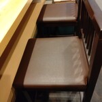 一〇そば - 新しいイス