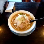 らーめん まるかん - 香味スープの野菜らーめん