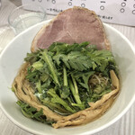 拉麺 しのざき - 気分限定メニュー　春菊サラダラーメン（しょうゆ）
