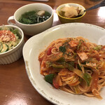 ザブレイクズカフェ - 懐かしのナポリタン。茹でたて麺ニンニク入り。