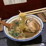 烈志笑魚油 麺香房 三く - 