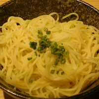 和食 いぶり別邸 有楽町店 - 黒豚しゃぶしゃぶの〆の中華麺
