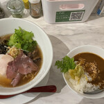 みなとや - 牛骨醤油ラーメン＋スパイスカレー丼（小）