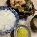 土佐旬菜 万次郎 - お食事セット（ライス、みそ汁、漬物）（￥350）