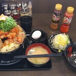 Densetsu No Sutadonya - 極楽肉ニクにくツリーすた丼(期間限定)+プチサラダ