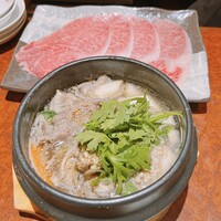 焼肉 スタミナ苑 - サーロインの寄せ鍋