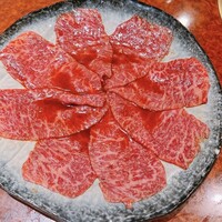 焼肉 スタミナ苑 - シンシンの上ロース