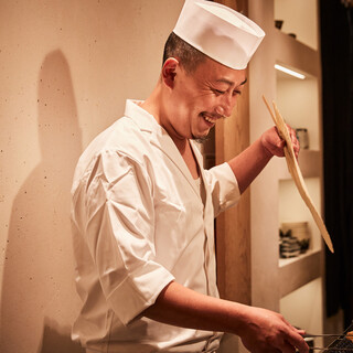 【鳥焼き小花店主】佐藤晋太郎