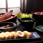 名代 宇奈とと - 