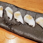 Shio Nigiri To Duke Ikura Sushi Chou Haru - 