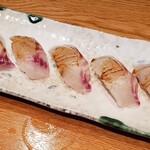 Shio Nigiri To Duke Ikura Sushi Chou Haru - 