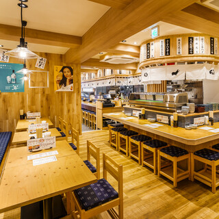 お一人様の来店も大歓迎！！デート会食に♪