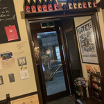 自然派ワインとフランス郷土料理 シュシュ - 