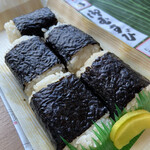おみやげ街道 - 俵むすび（5個）700円