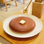 ビーフカレーと喫茶 月待 - ホットケーキ