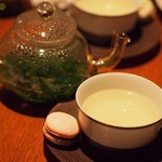 リベルテ・ア・ターブル・ド・タケダ - 