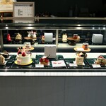 French Restaurant ensia - 店内