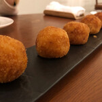 ワインとフランス家庭料理 ココット - ライスボール