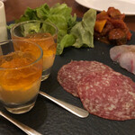 ワインとフランス家庭料理 ココット - おまかせ前菜盛り合わせ（2人前）