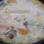 相撲茶屋 ちゃんこ 江戸沢 - べっぴん鍋。ポタージュスープみたい。