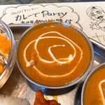 インドカレー ミラン - バターチキンとスパイシーチキンのどっちか