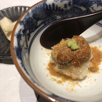 築地 すし Omakase - 雲丹