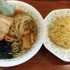 Seiyouken - 半チャーハン＋ラーメン