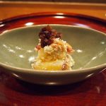 京都和久傳 - 金時芋の白和え　乾燥無花果添え