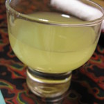 旅館 あづまや - 食前酒。ハチミツが入っています。