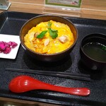 新橋 鶏繁 どんぶり子 - どんぶり子①(*´>ω<`*)