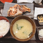 Shimpachi Shokudou - あかうお粕漬定食、ご飯半割_¥957