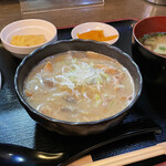 Robataya Musashi - もつ煮込み定食。美味し。
