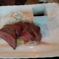 ゼックスウエスト ザ バー - 神戸牛ステーキ