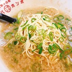 Kappa Ra-Men Hompo - 河童ラーメン替え玉ハリガネ