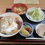Kirakutei - ロースカツ丼定食
