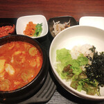 KOREAN DINING 長寿韓酒房 - 純豆腐Bセット