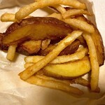 ALDEBARAN  - 2種類のフライドポテト付き！