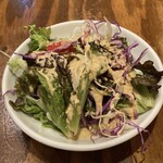 ネパールステーション - サービスのサラダ