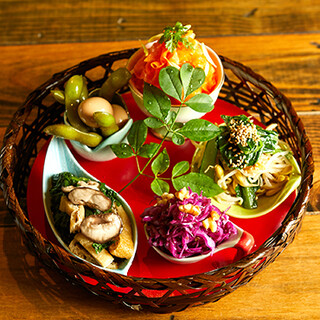 豚焼売やおばんざいなど手づくりのおいしさにこだわっています