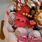 エイセンドウ - 「いちごのタルト(５号)」右側からの撮影です(12/24UP)