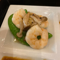 萬珍樓 本店 - 海老とスナップエンドウの香り炒め