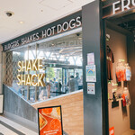 Shake Shack - 