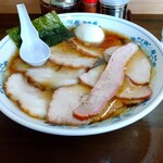 とらや分店 村田や - ほうれん草・ワンタン・ナルトは焼豚の下に隠れてやす❗️