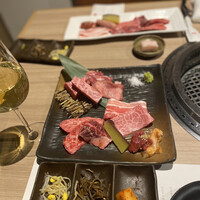 近江うし 焼肉 にくTATSU 青山本店 - 