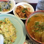 華龍飯店 - 華龍半チャンセット