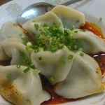 晴々飯店 - 名物！李姐餃子　\400
